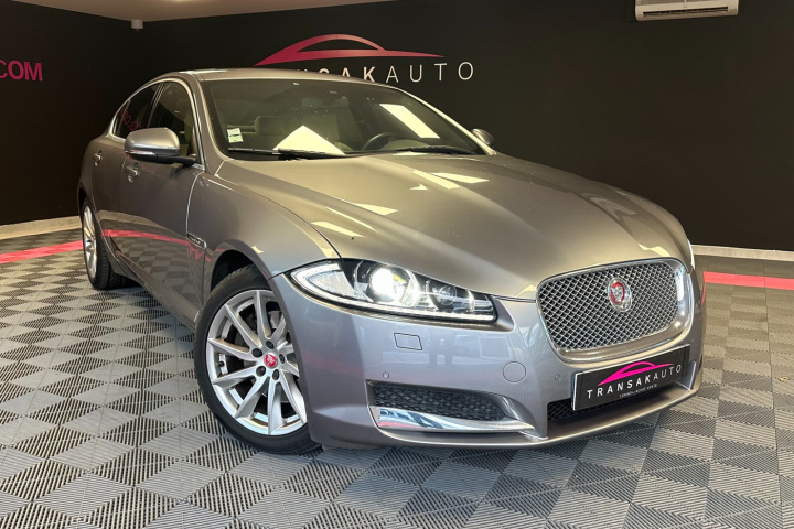 JAGUAR XF