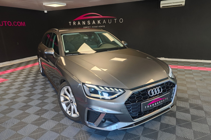AUDI A4 AVANT