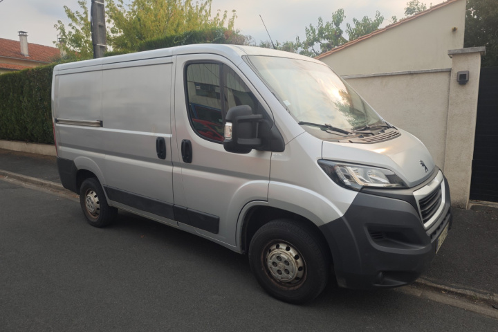 PEUGEOT BOXER FOURGON