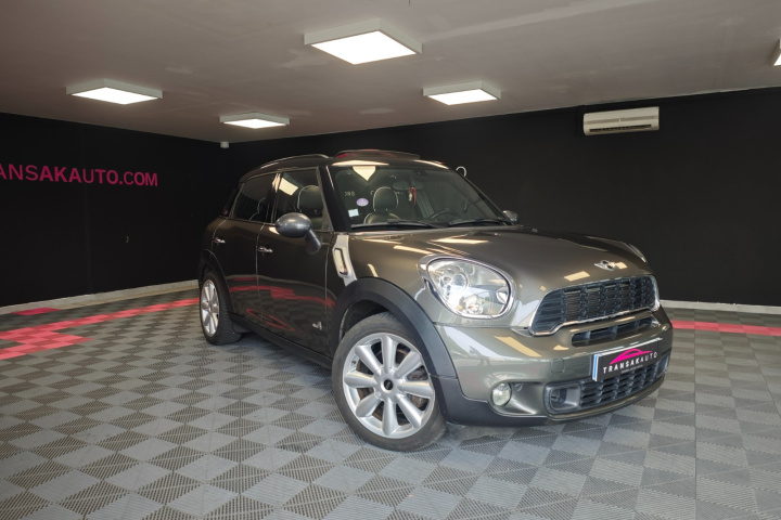 MINI COUNTRYMAN