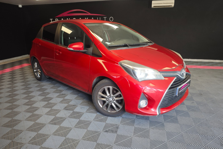 TOYOTA YARIS LCA 2016