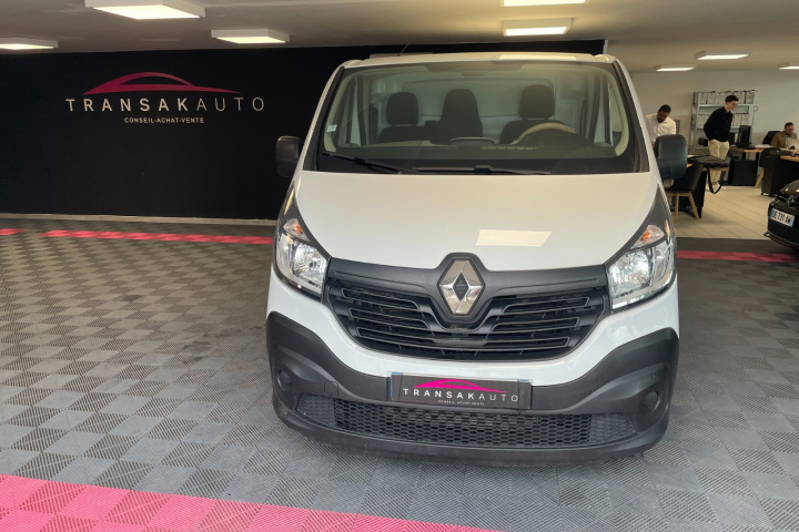 RENAULT TRAFIC FOURGON